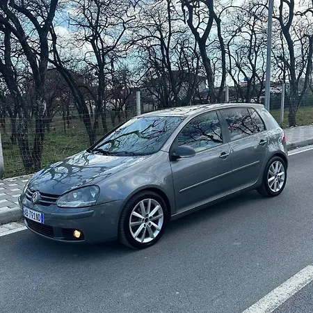 Botel Om Center Apartment Tirana Tirana